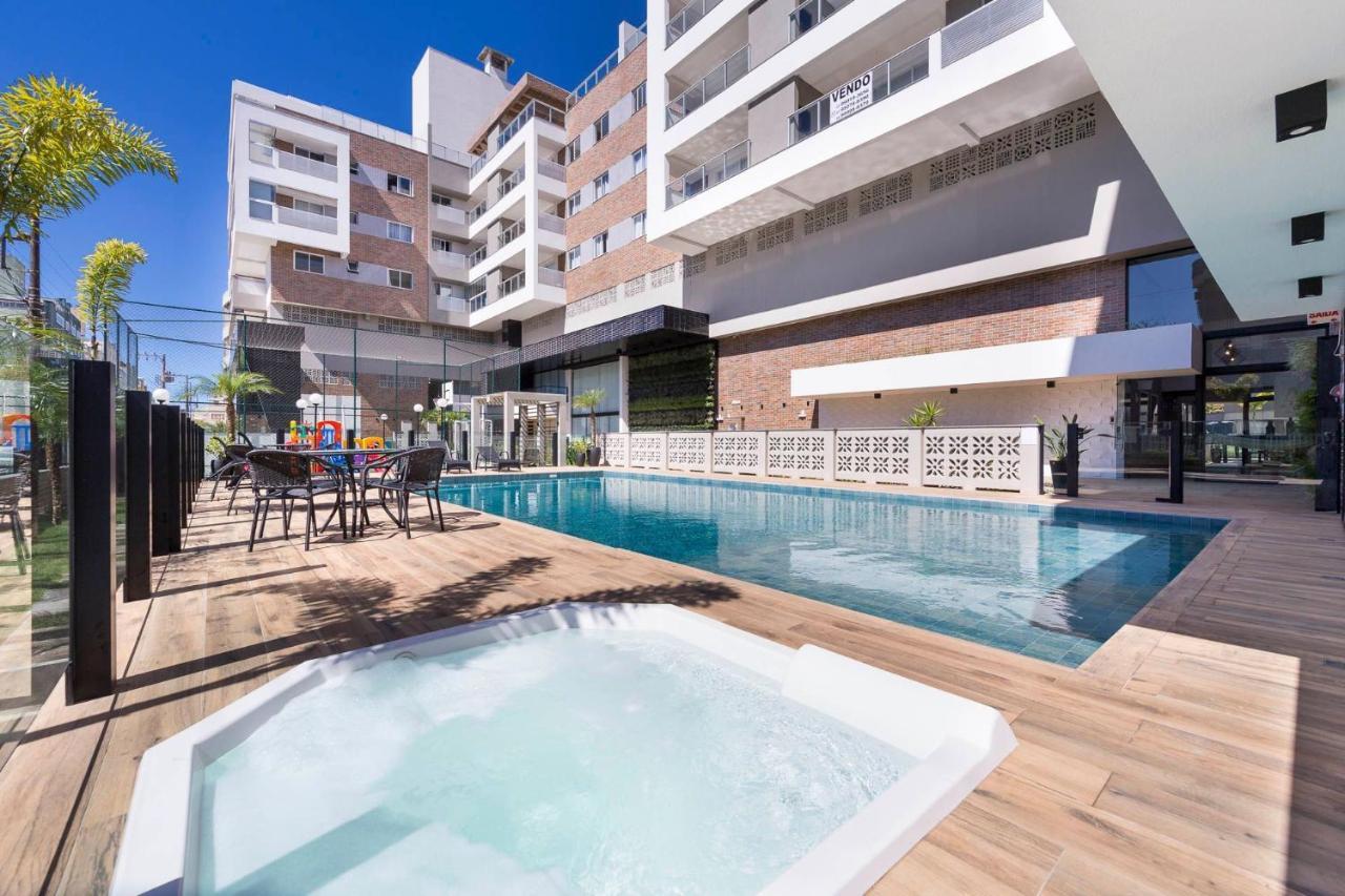 Terrazzo 602B - Cobertura Duplex A Poucos Metros Da Praia De Bombas - Condominio Com Piscina - Academia - Solario - บอมบินญัส ภายนอก รูปภาพ